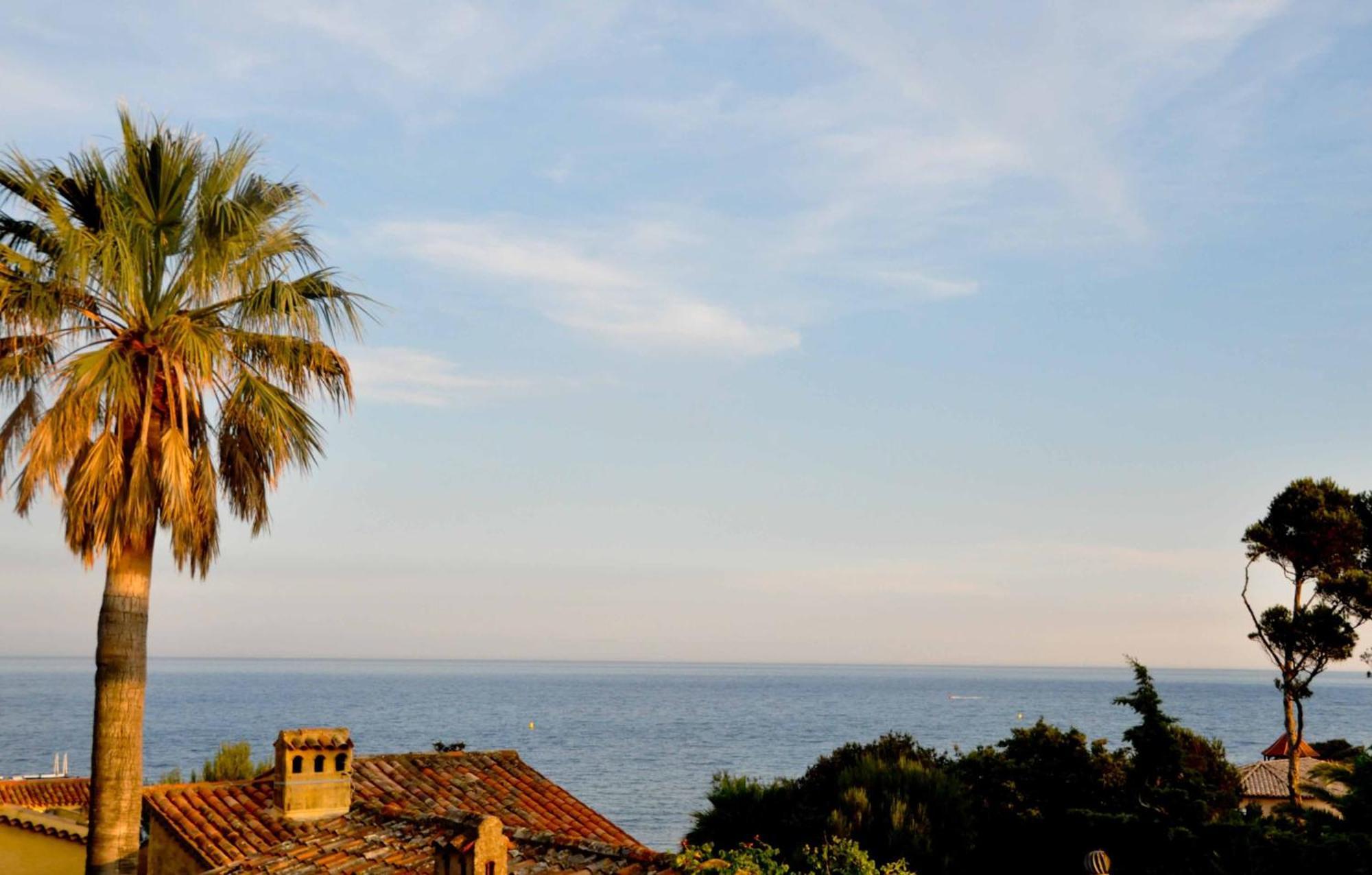 Hotel L'Escale Au Soleil Saint Aygulf Buitenkant foto