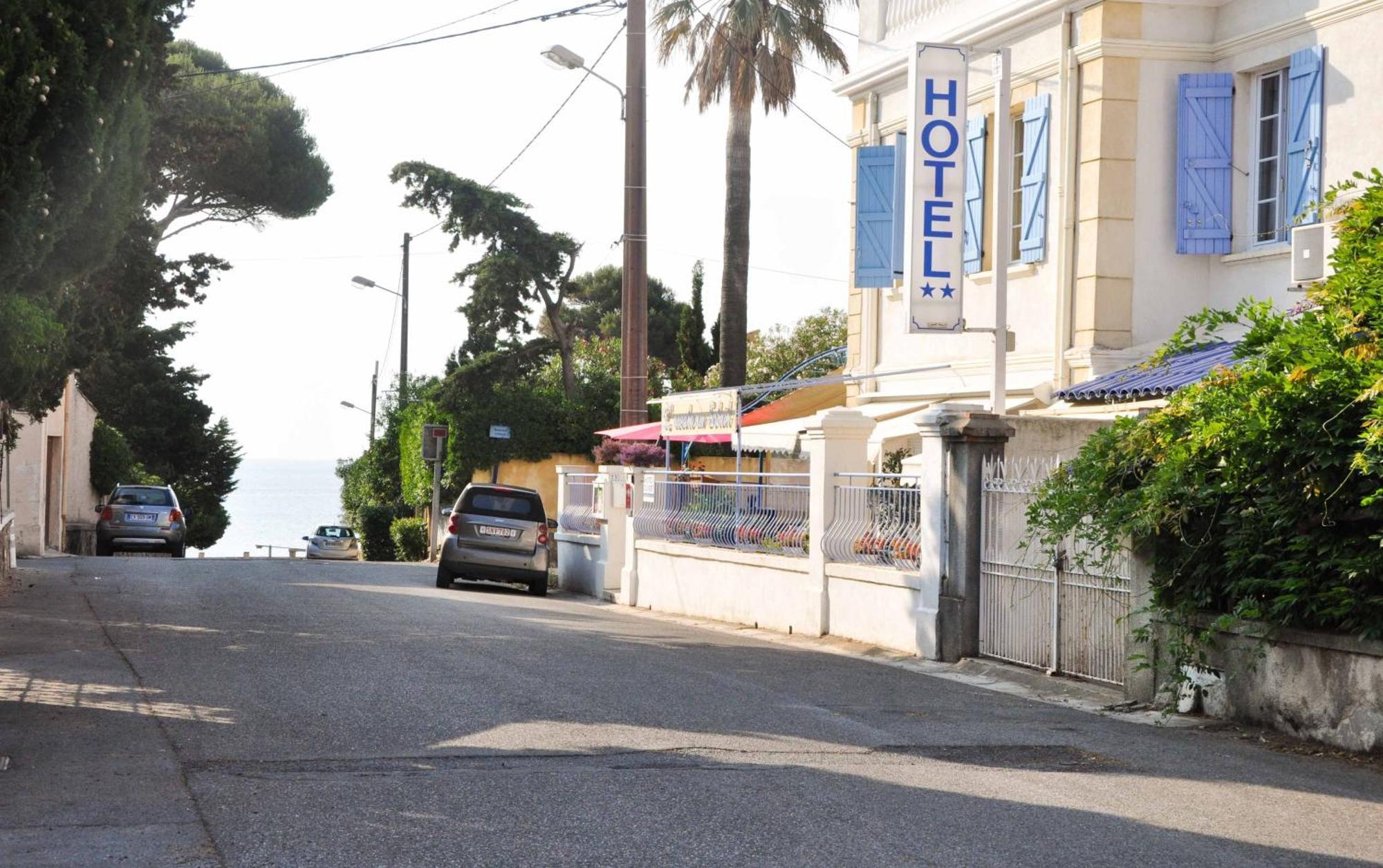 Hotel L'Escale Au Soleil Saint Aygulf Buitenkant foto