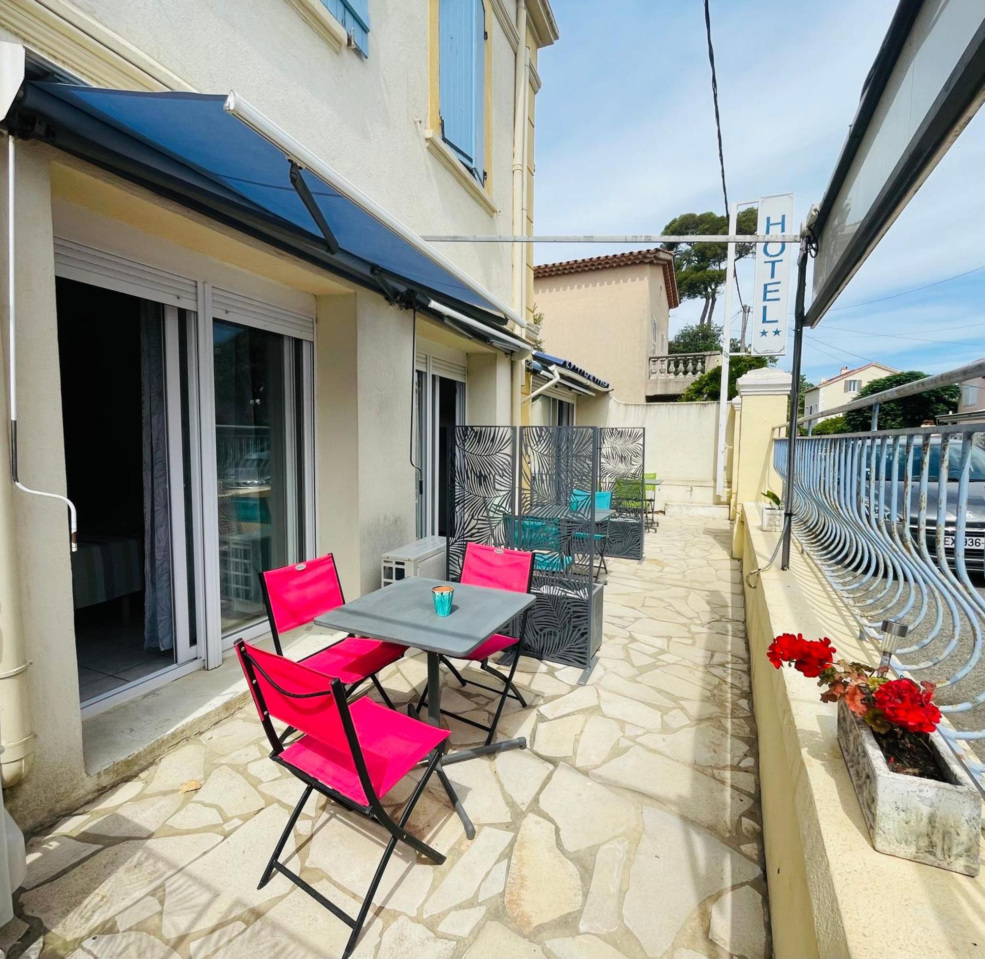 Hotel L'Escale Au Soleil Saint Aygulf Buitenkant foto