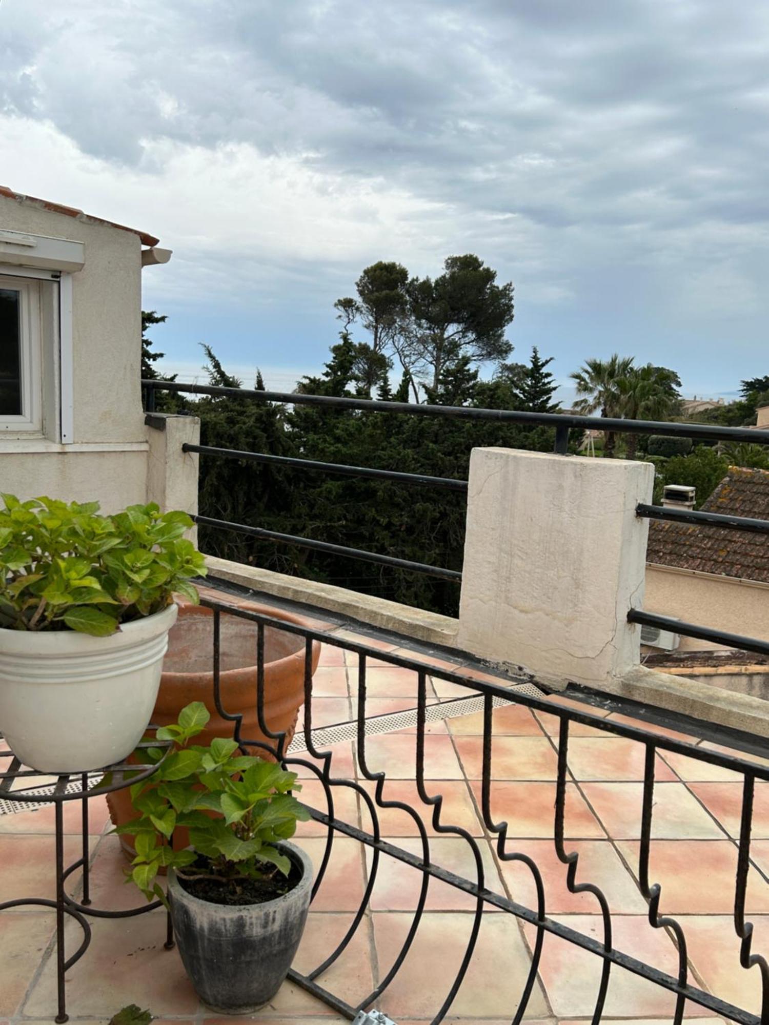 Hotel L'Escale Au Soleil Saint Aygulf Buitenkant foto